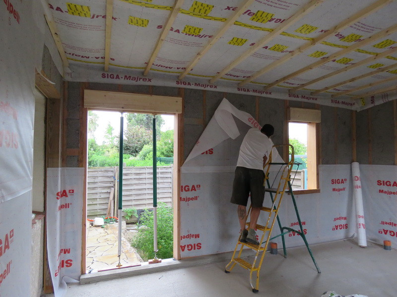 ouate de cellulose projetée humide et pose du pare-vapeur